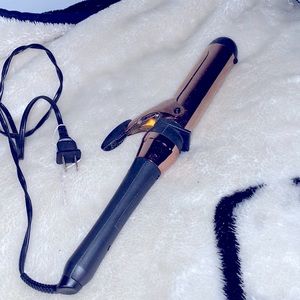 Con air curling iron